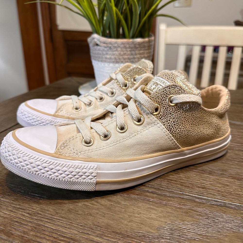 Converse Chuck Taylor All Star Madisson Gold Metallic Glitter Top Sneakers  8 - Picture 5 of 11